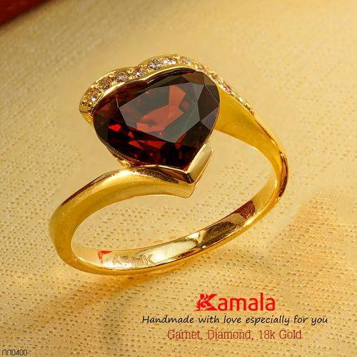 Nhẫn Garnet đính Kim cương Vàng 18K