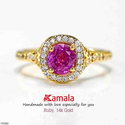 Nhẫn Ruby Mặt Trời Của Anh Vàng 14K