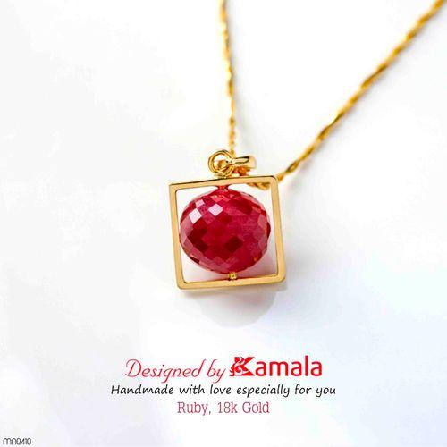 Mề đay Ruby Càn khôn Vàng 18K